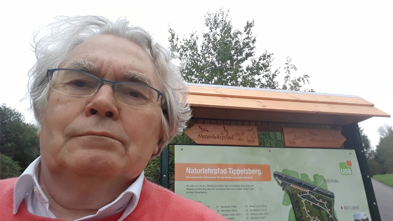 Lothar Gräfingholt am Beginn des neuen Naturlehrpfades
