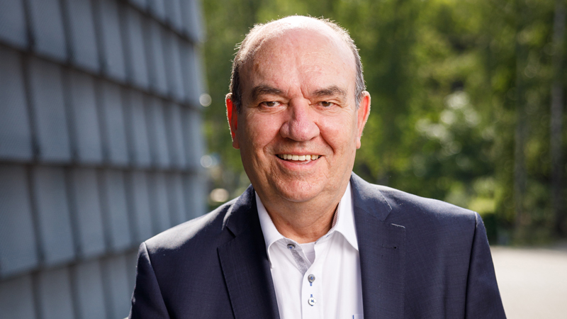 Roland Mitschke